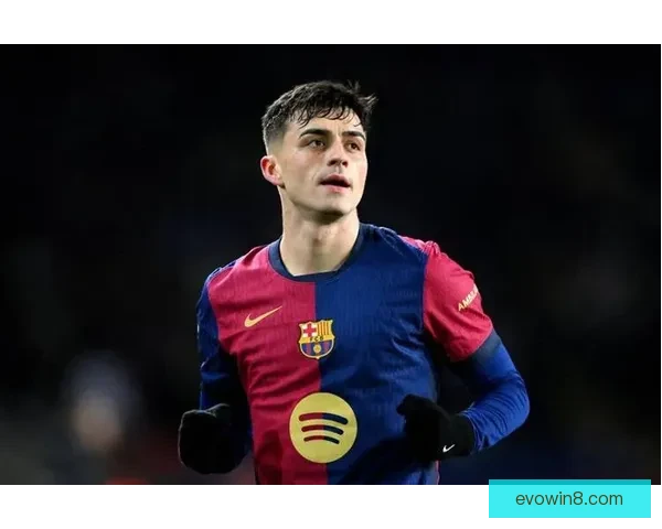 他就是英超第一前腰统治比赛引领时代的中场大师与核心传奇象征